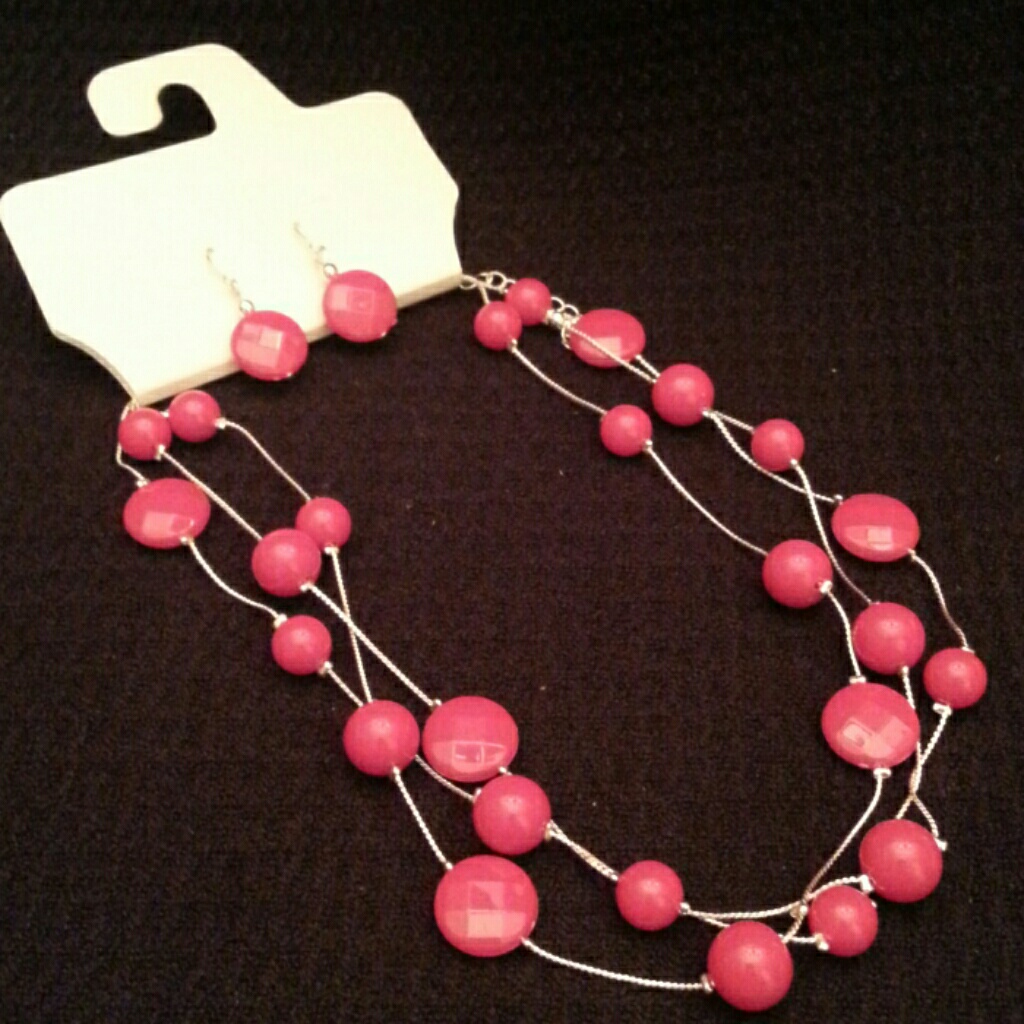 Red & Silver Necklace And Earring Set